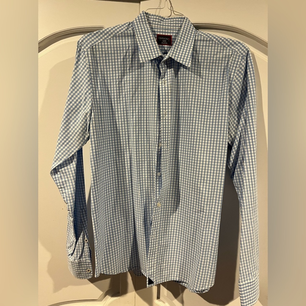 UnTuckit blue whit me checkered button-down (size L)